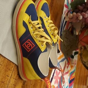 Chanel c4391 sneakers navy blue size 37.